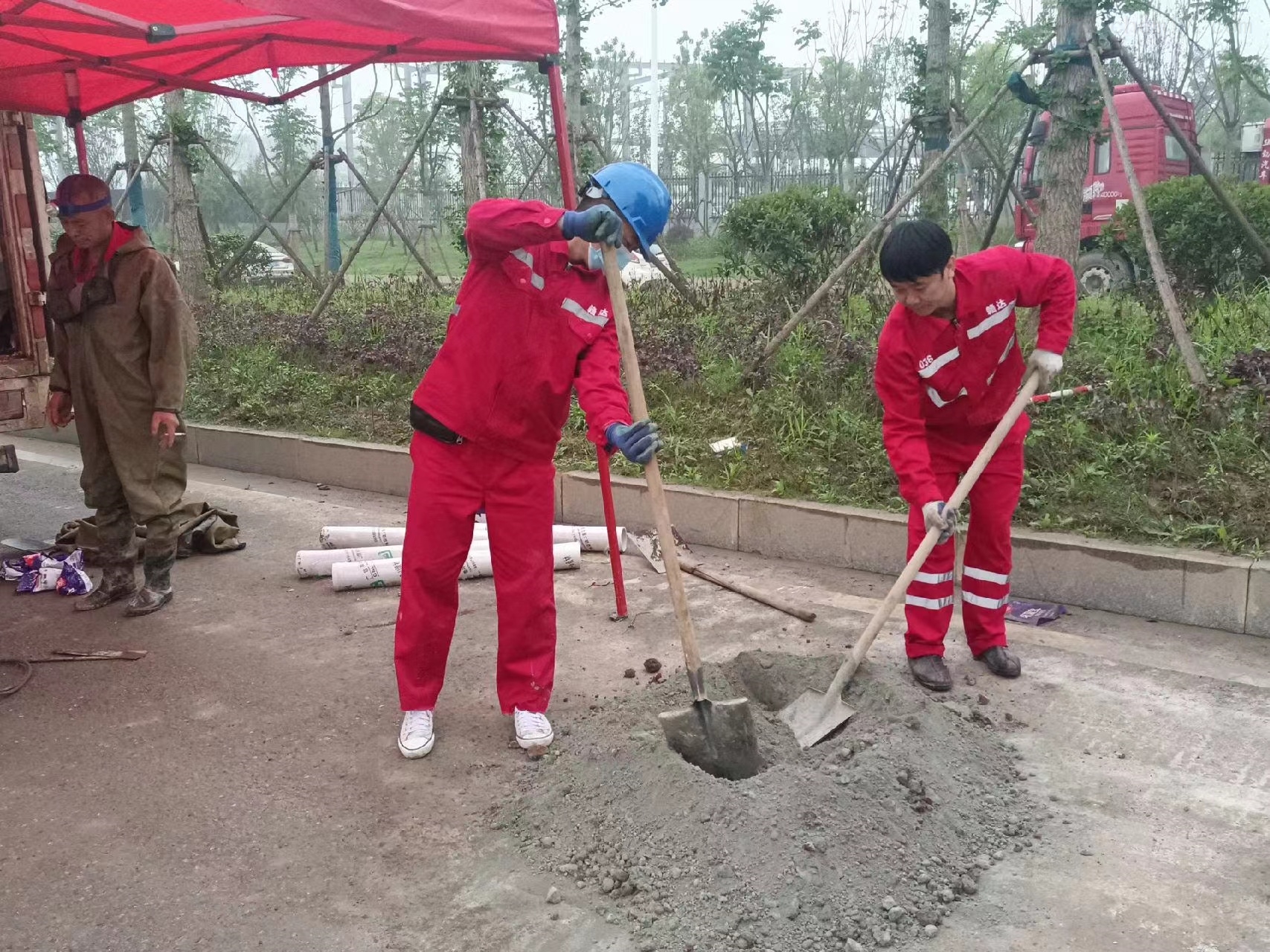 北流管道疏通哪家好】及时进行市政管道清淤